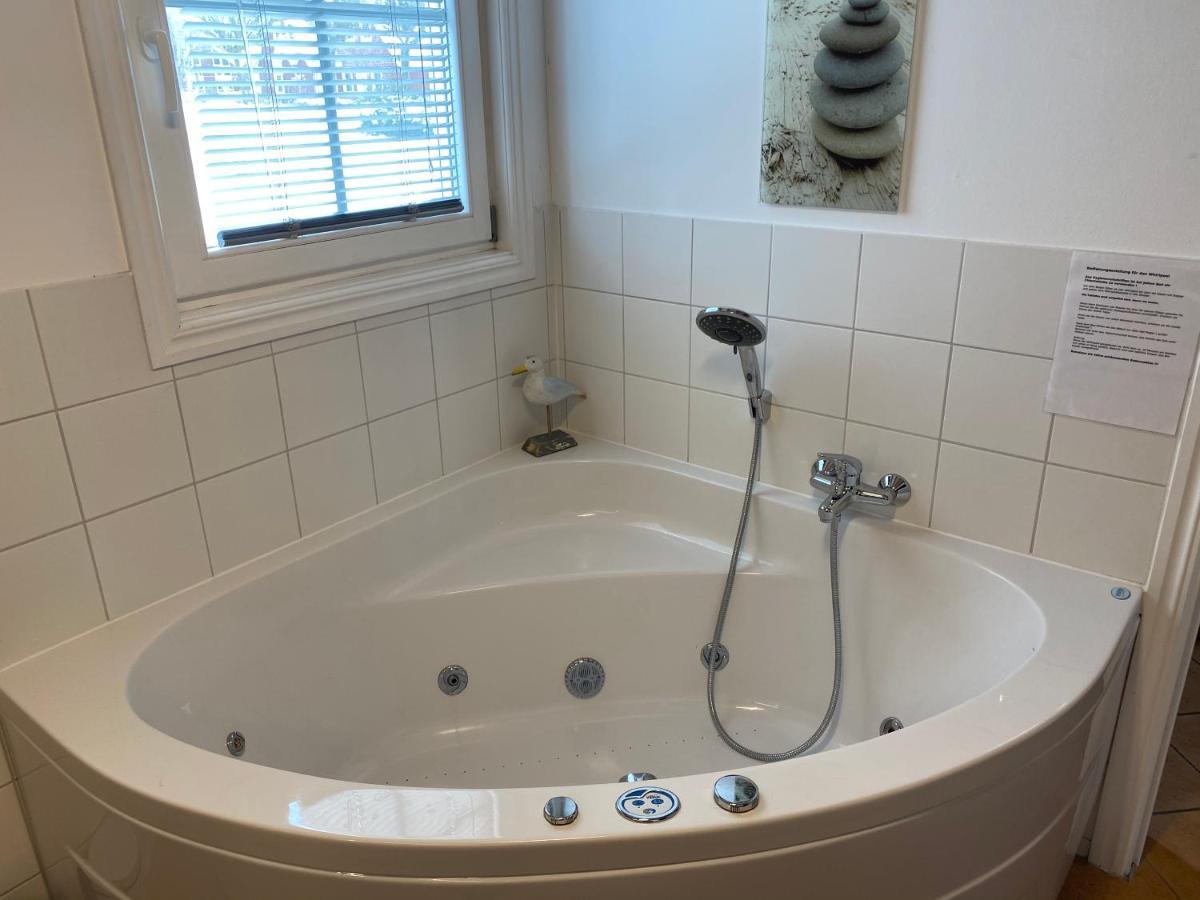 Ferienhaus Mit Wasserterrasse - Mit Sauna Und Kamin - Inklusive Nebenkosten Wendisch Rietz Zewnętrze zdjęcie